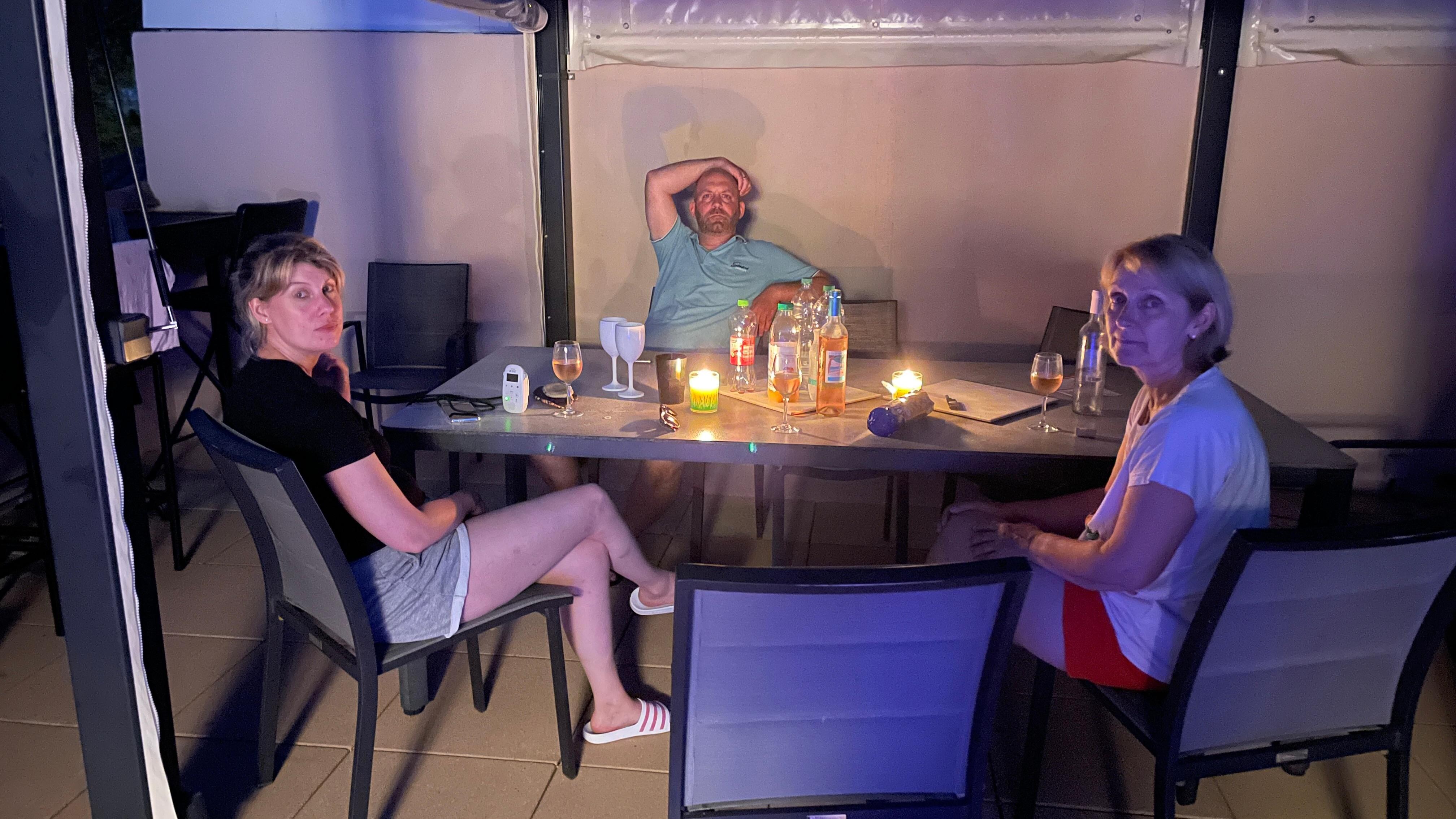 Geselligkeit auf der Dachterrasse