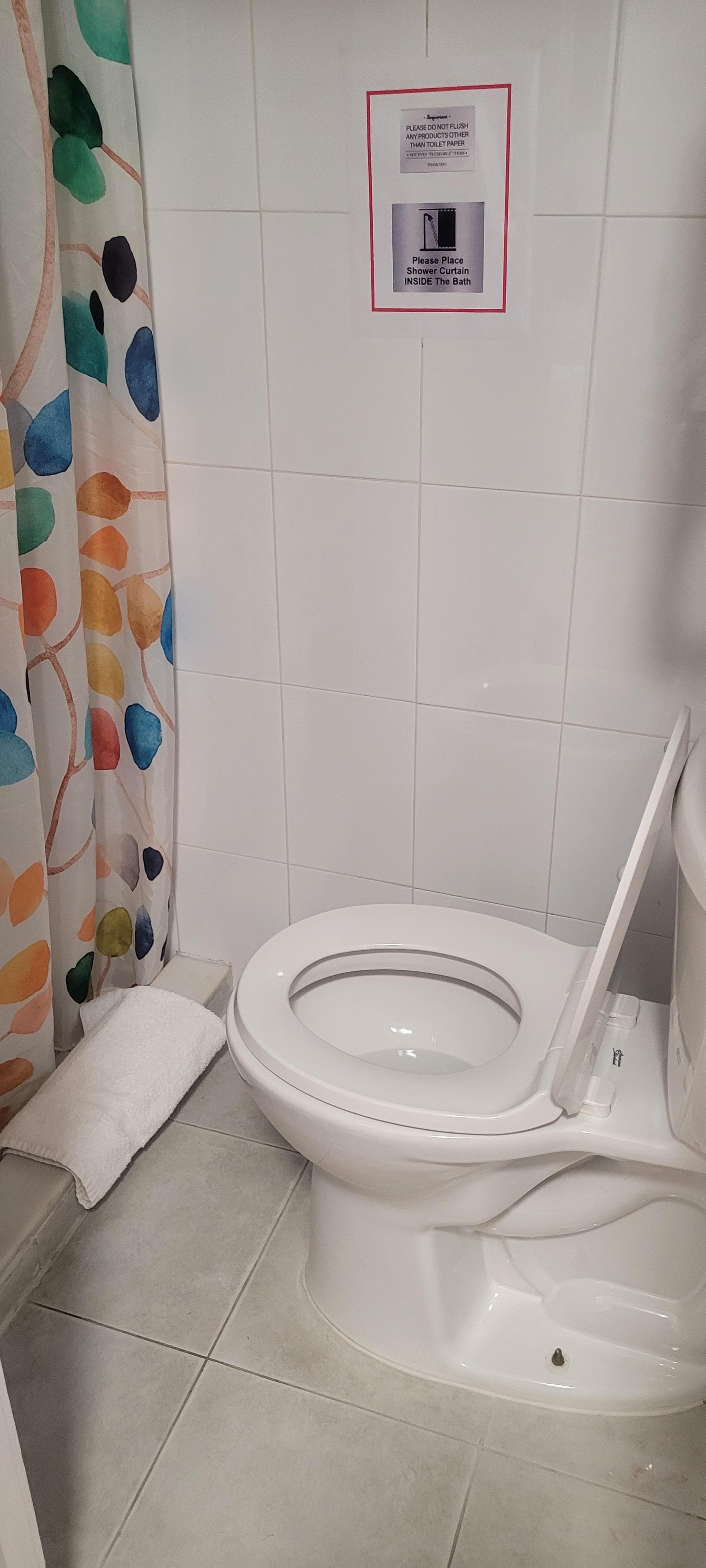 Room was small and located over top of main st noisy all night long they offered earplugs for noise wth