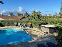 Private pool & hot tub with views over Kaanapali