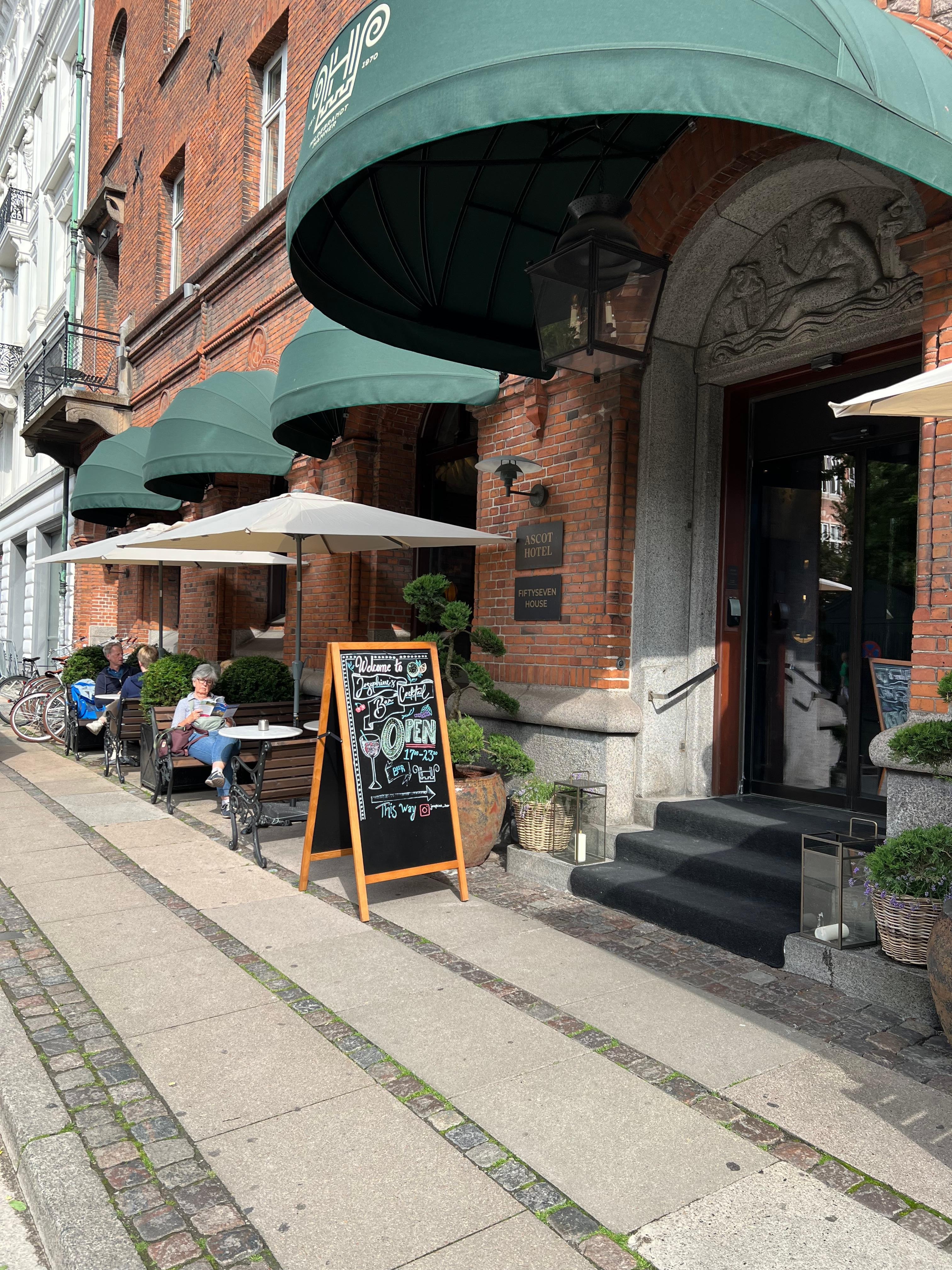 Gemütliches draussen Sitzen möglich