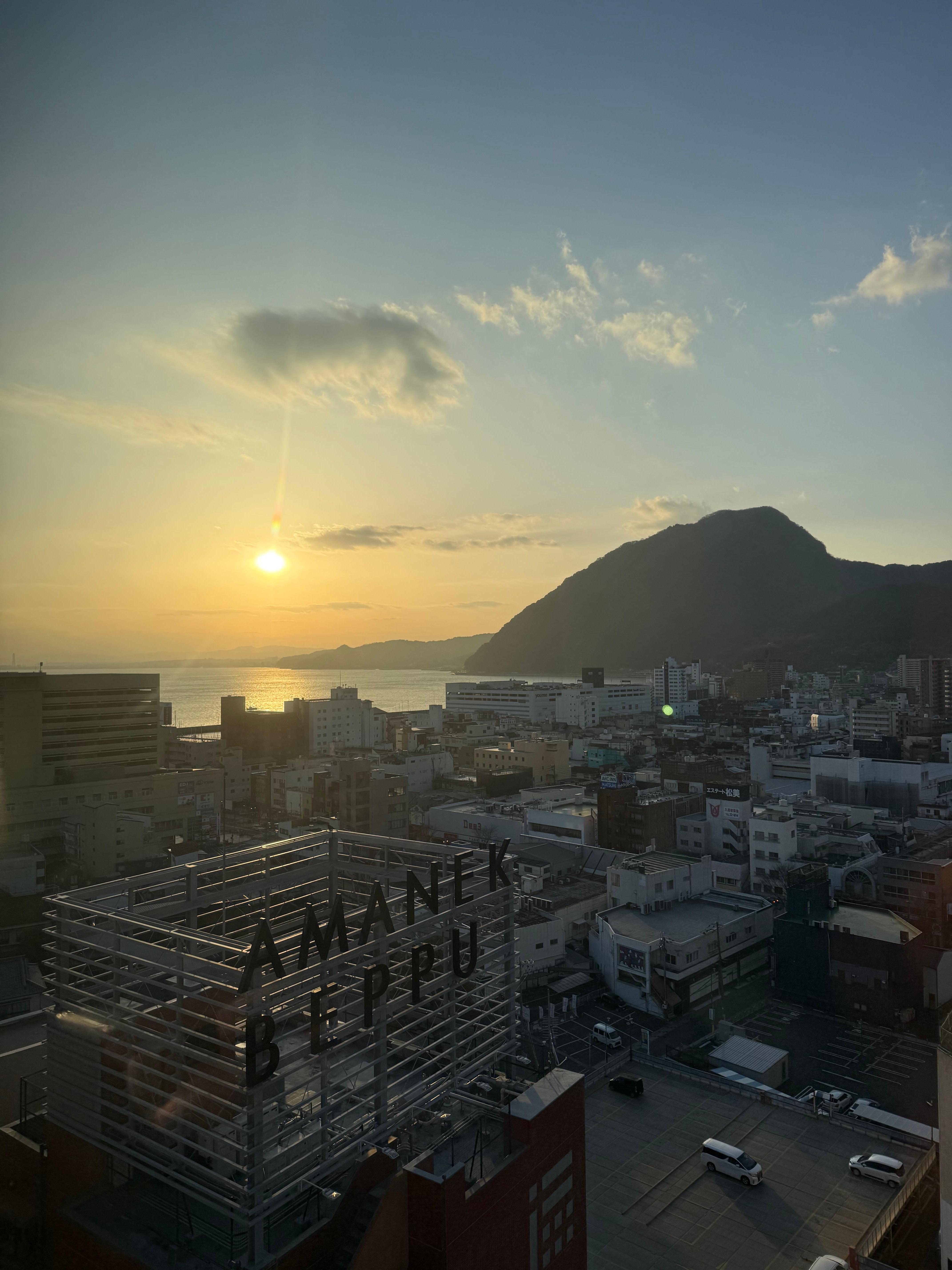 14階大浴場からの朝日🌅
