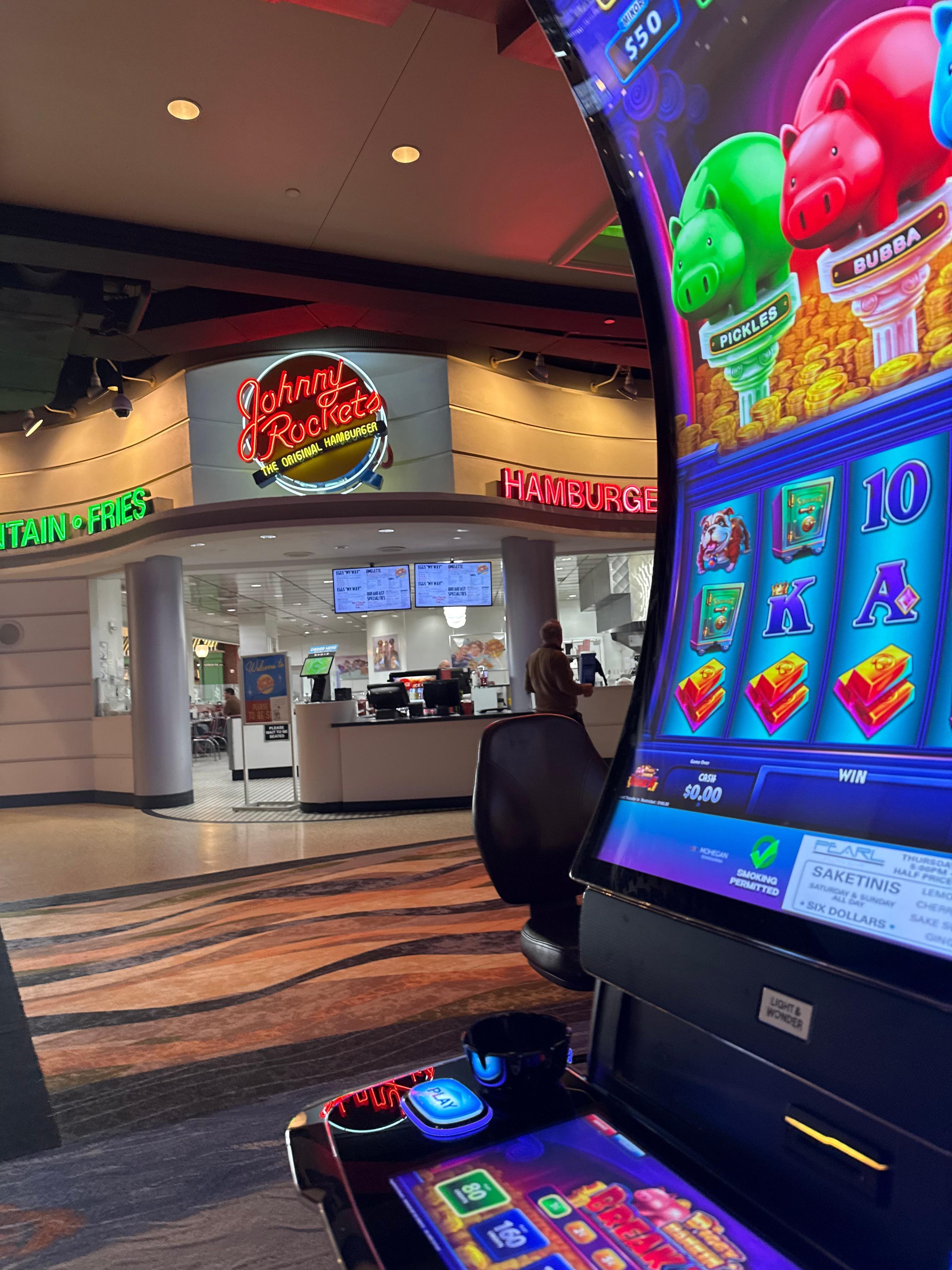 Slot machine near johnny rocker