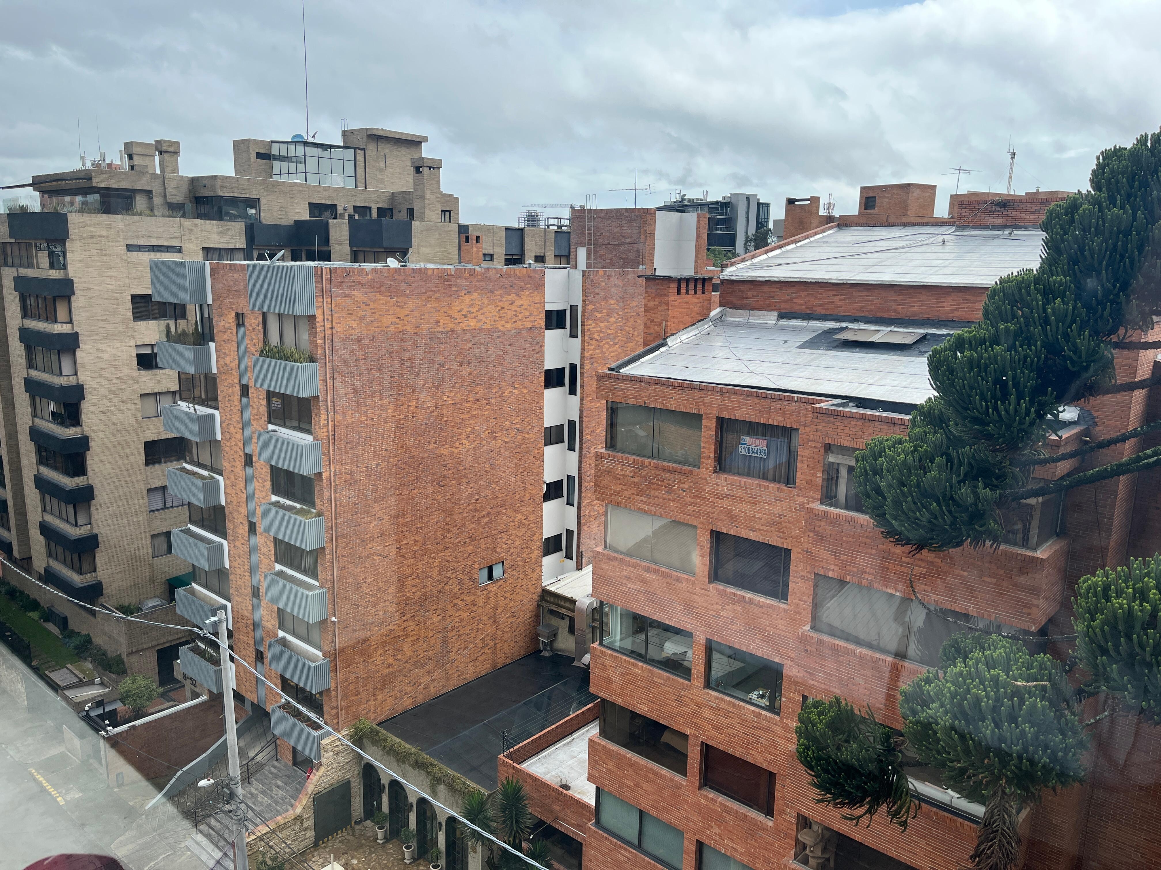 La vista desde el lado Norte del hotel. 