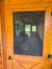 Partial screened side deck
