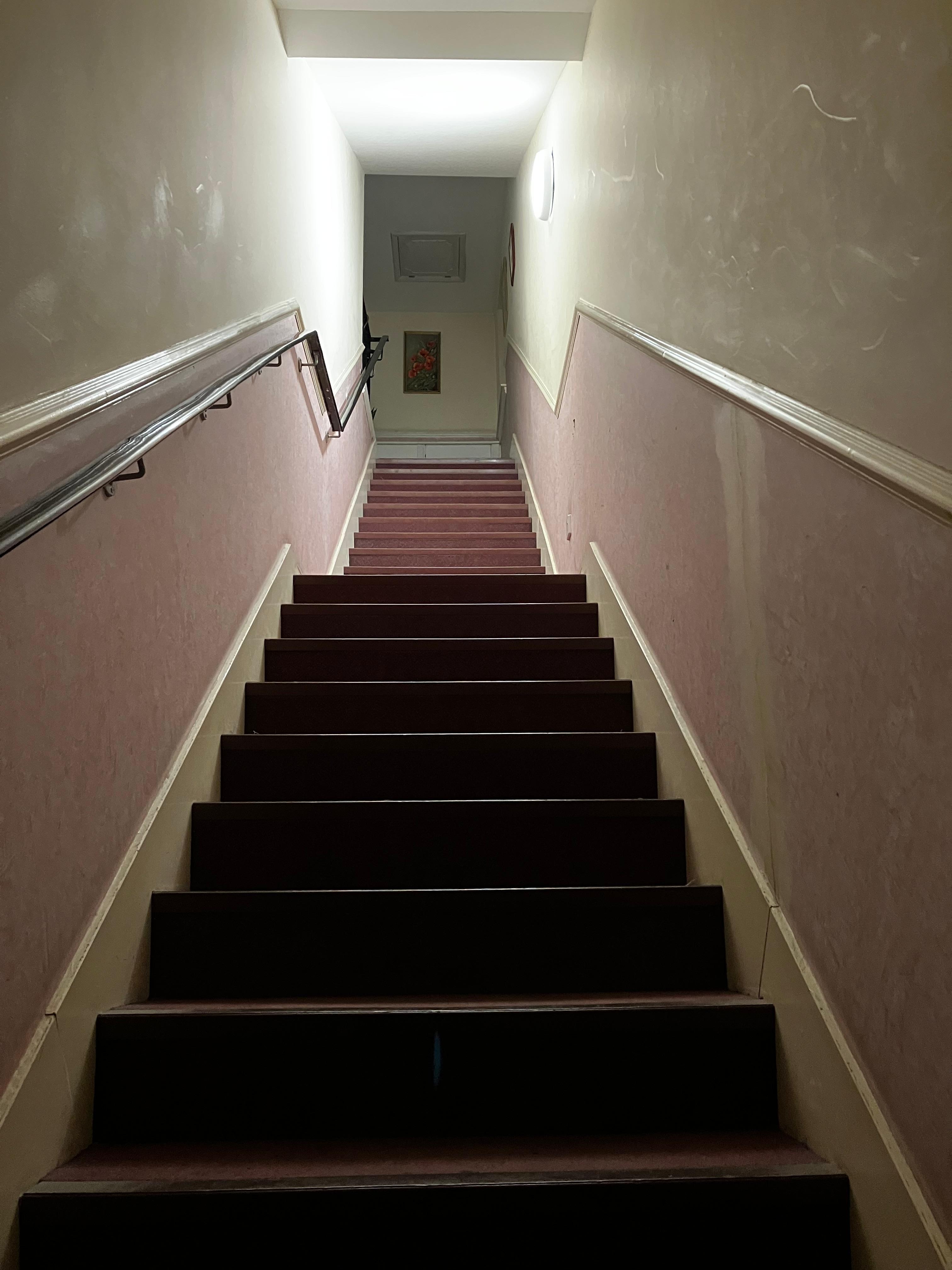 Treppenhaus zur Wohnung