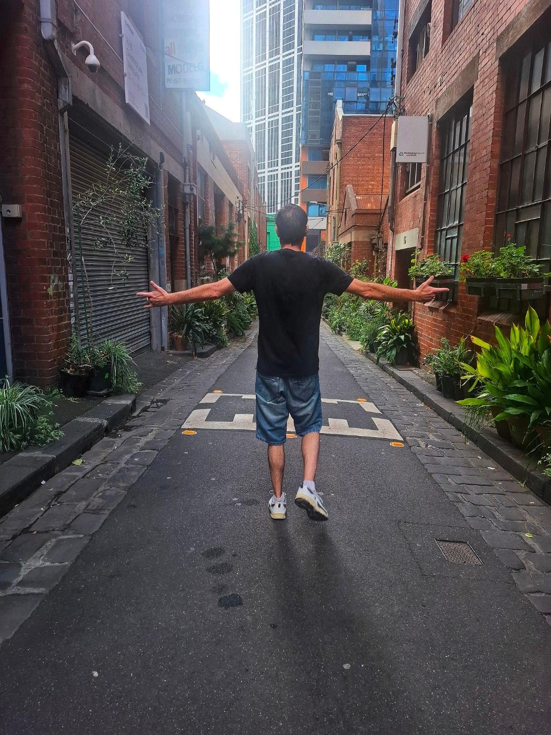 I love the great little cafes hidden down some beautiful laneways just down the road