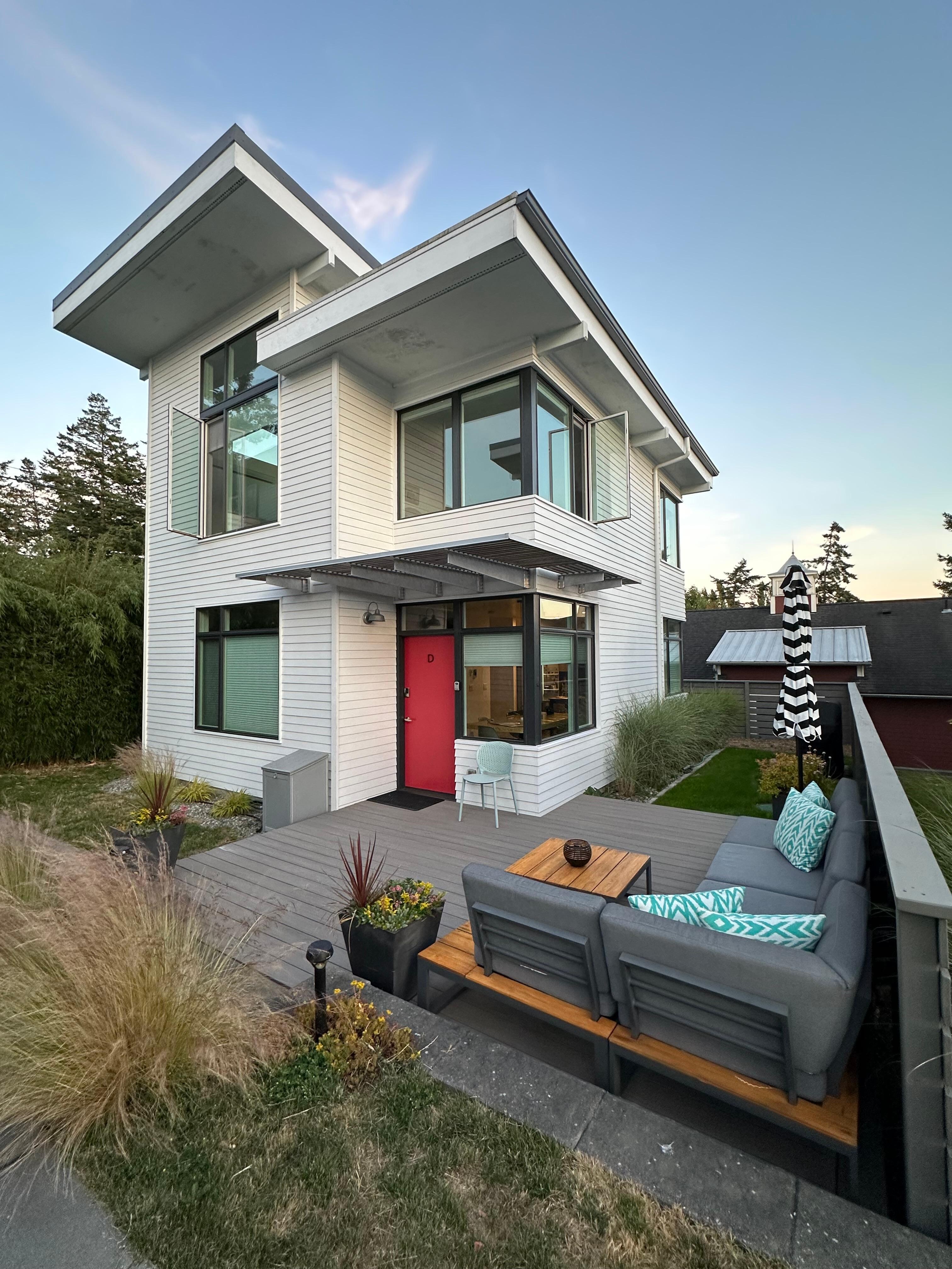 The house and patio