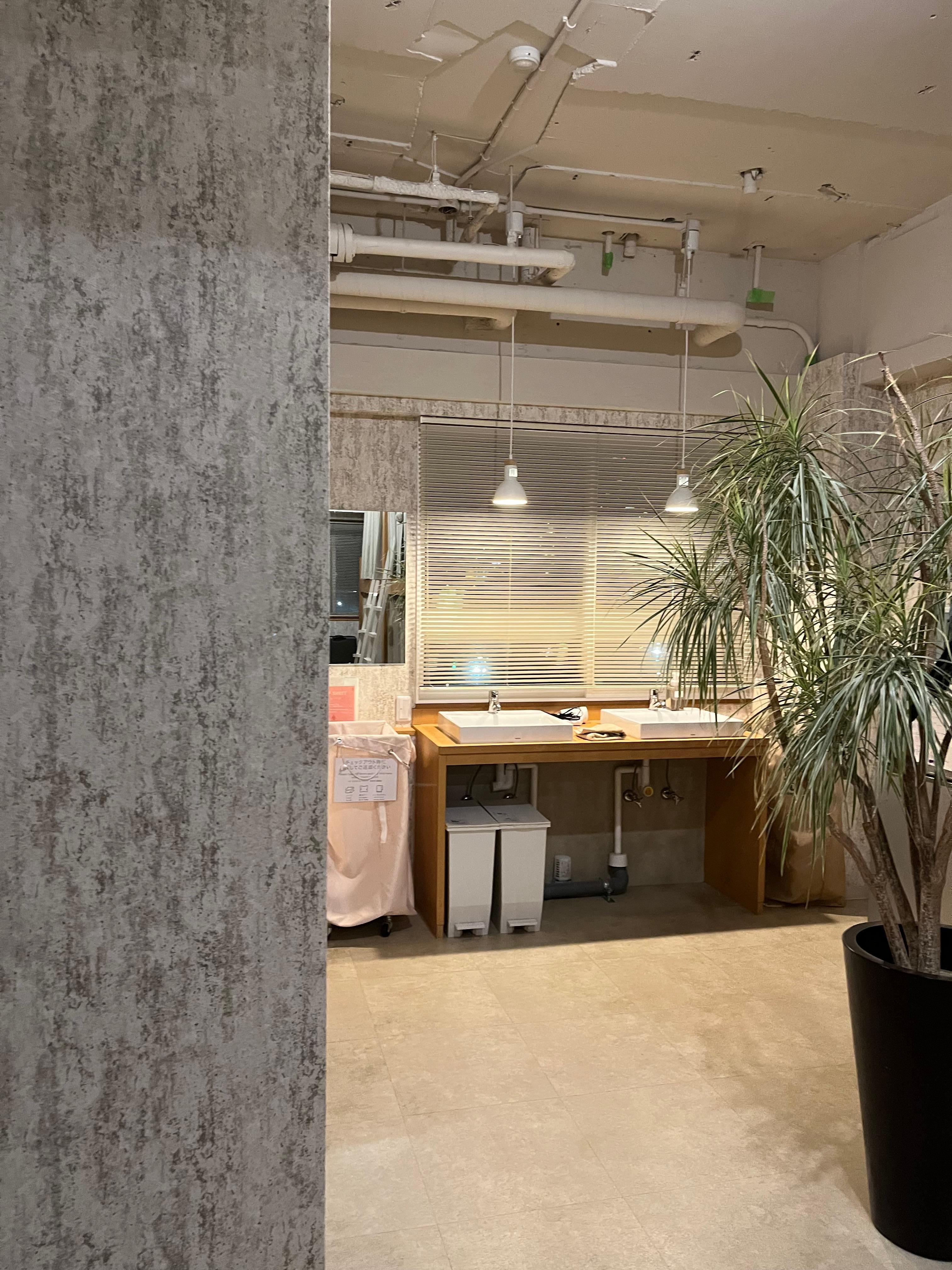 女子ドミトリーの水回り