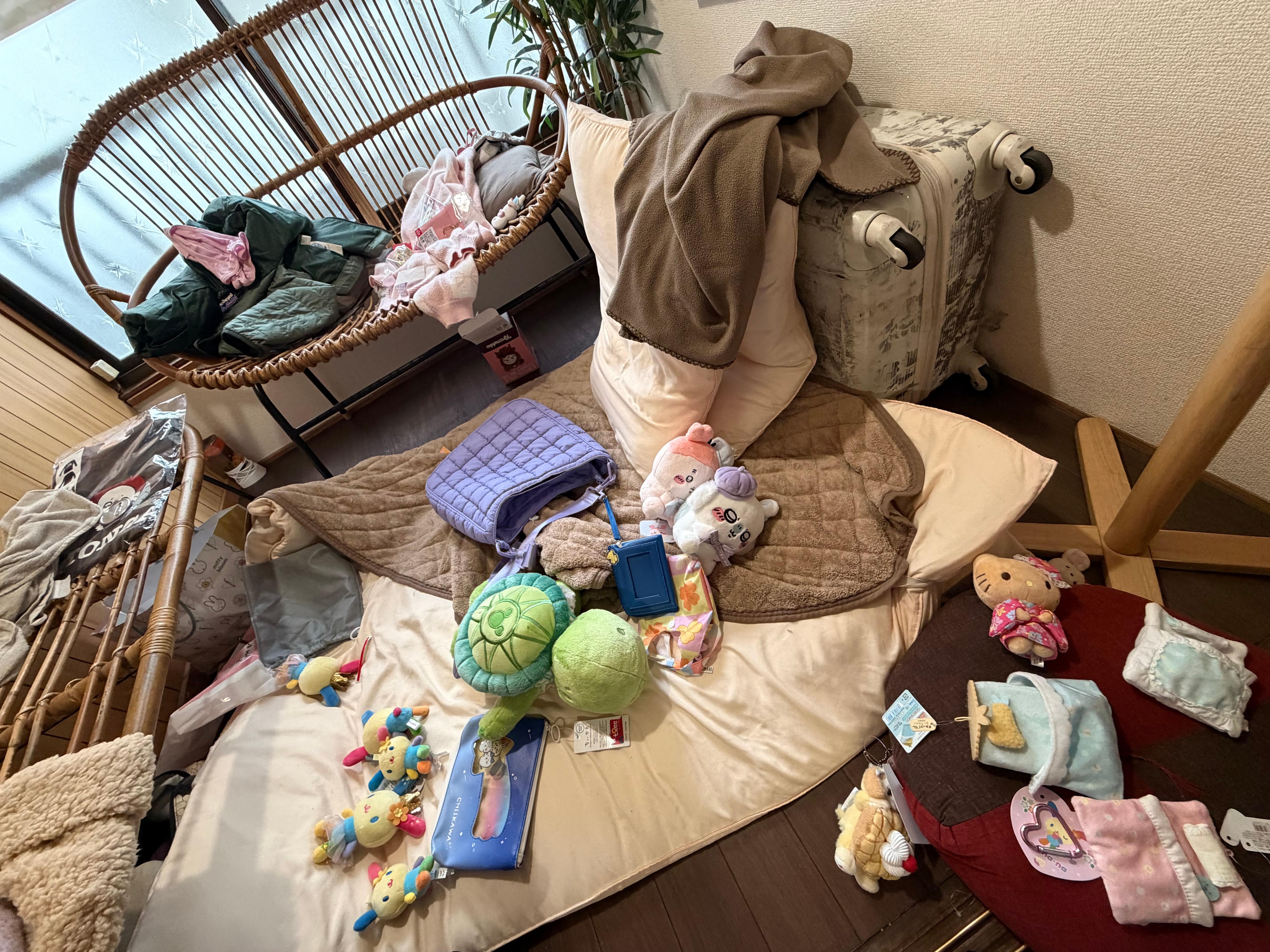 My daughter’s landing spot each day after shopping. 