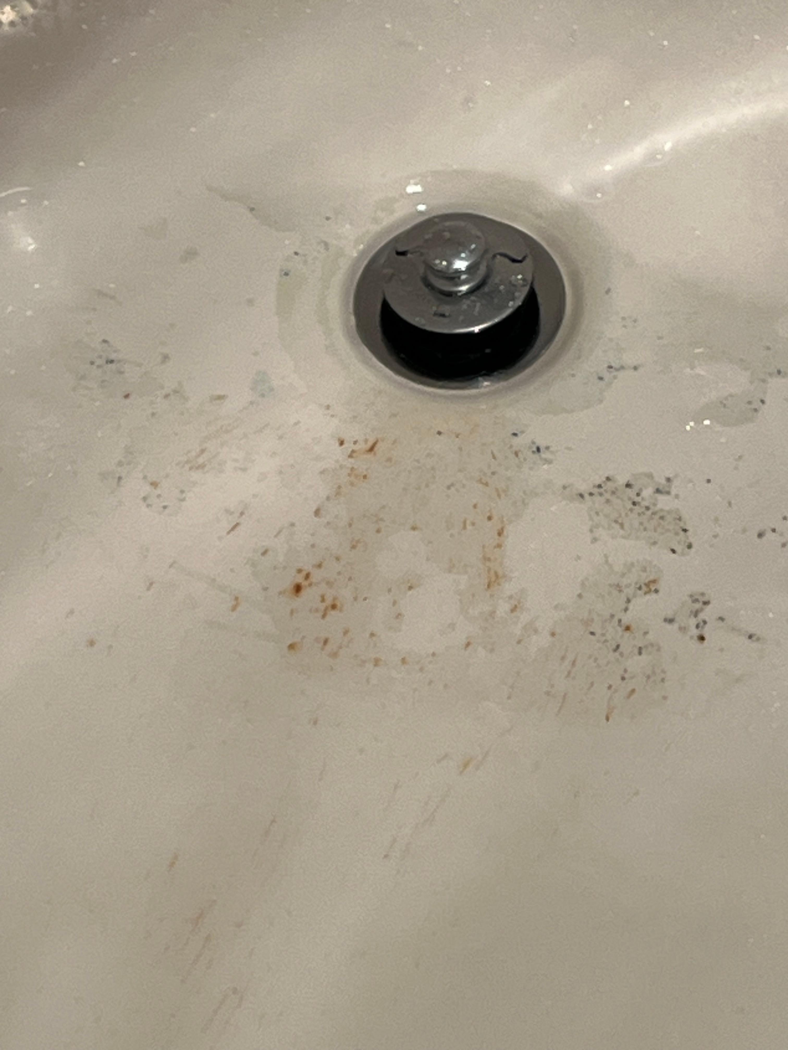Dirty tub