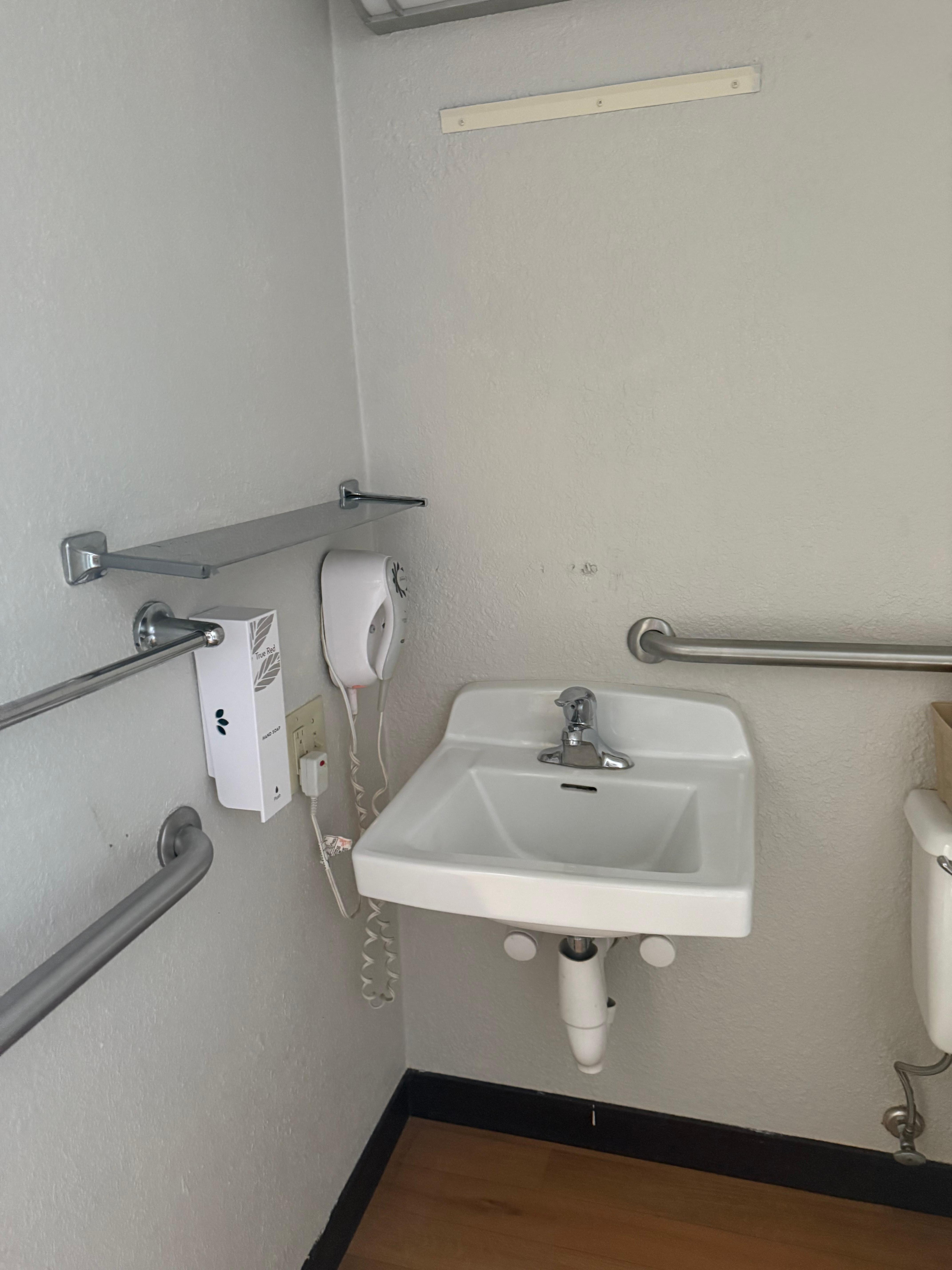 No mirror in the bathroom