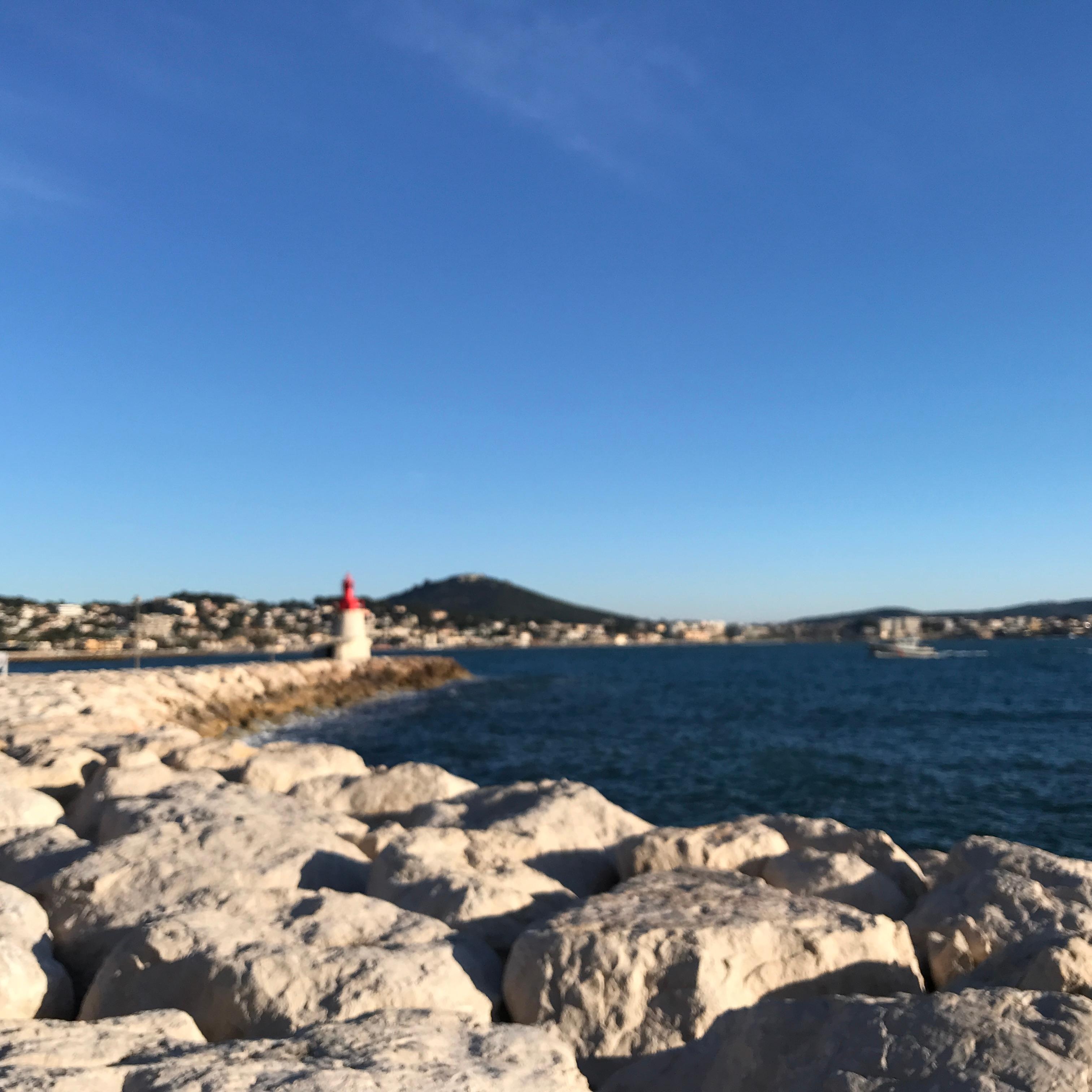 Le phare du port de Sanary 