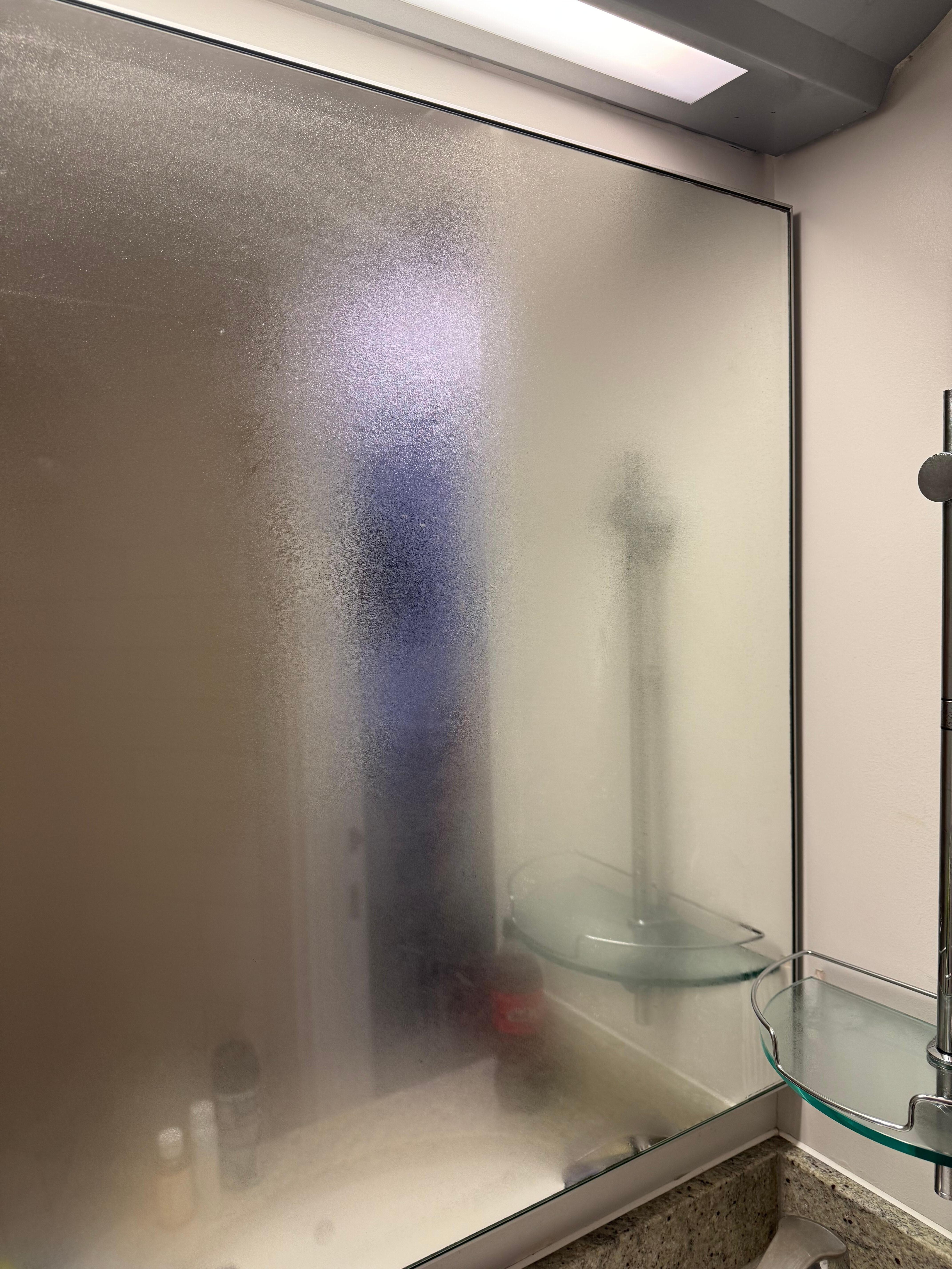 No extractor in bathroom