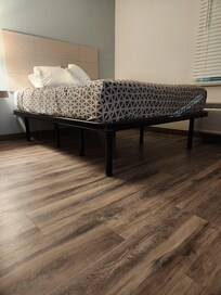 This is the bed set up. Uncomfortable, you can hear the springs creak when you move. Not very sturdy.