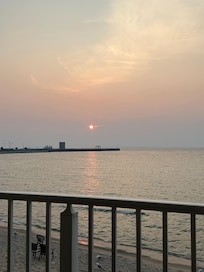 Sunrise in a bit of Canadian smoke haze.