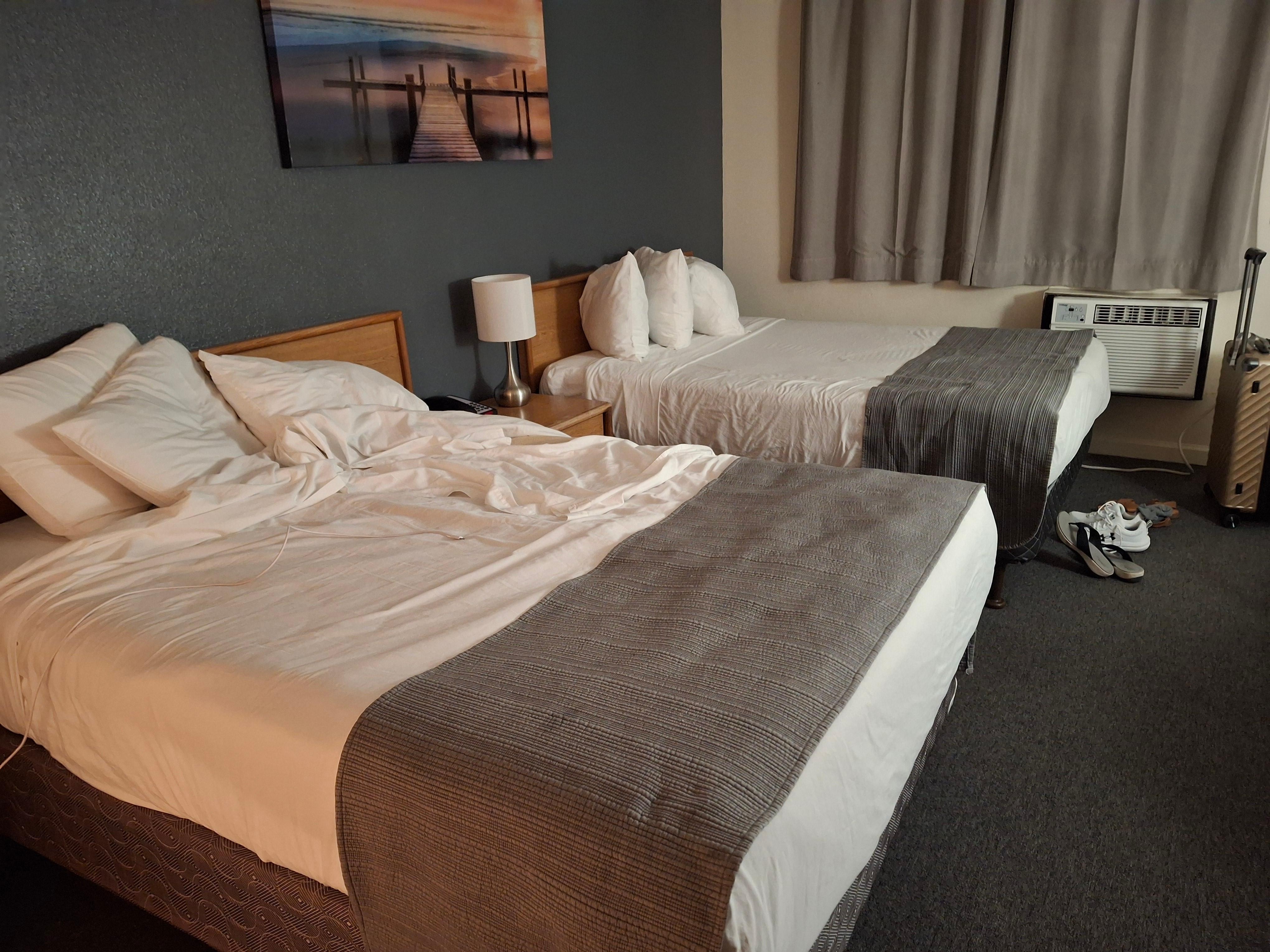 Beds: average