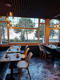 Salle de petit déjeuner