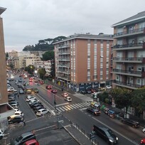 vue du quartier depuis le balcon