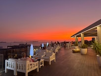 Roof top cocktail bar