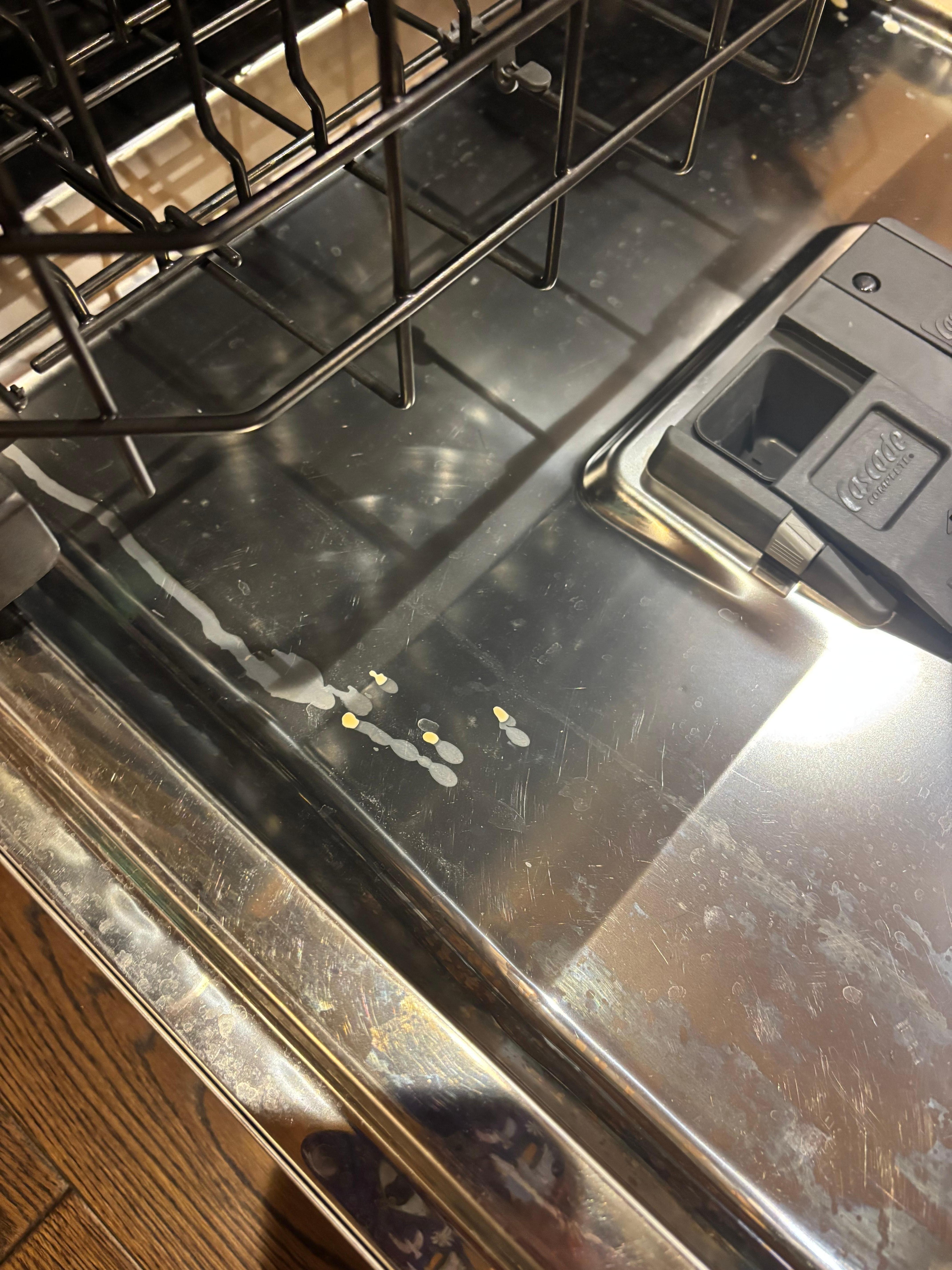 Dishwasher 