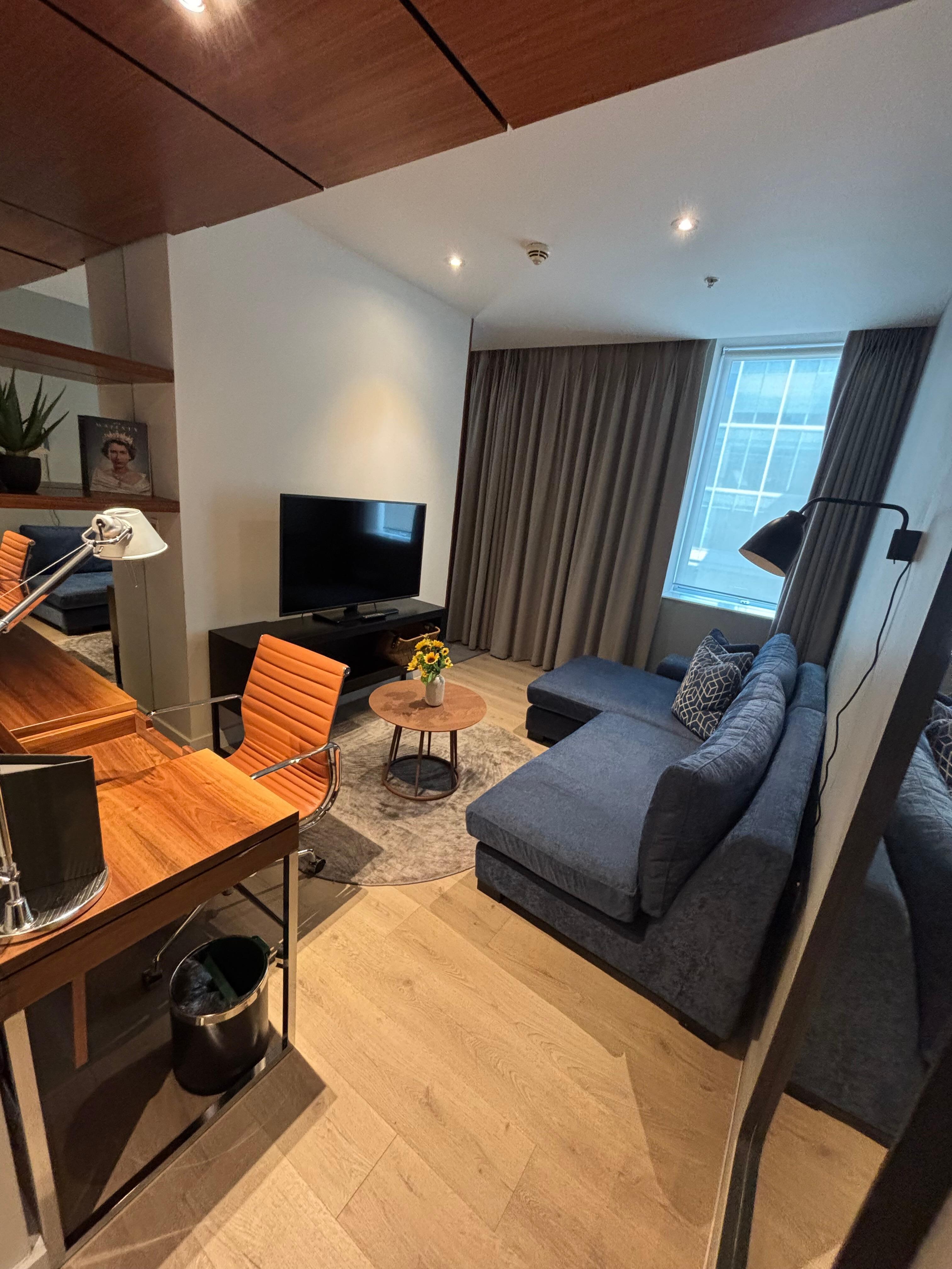 Lounge area