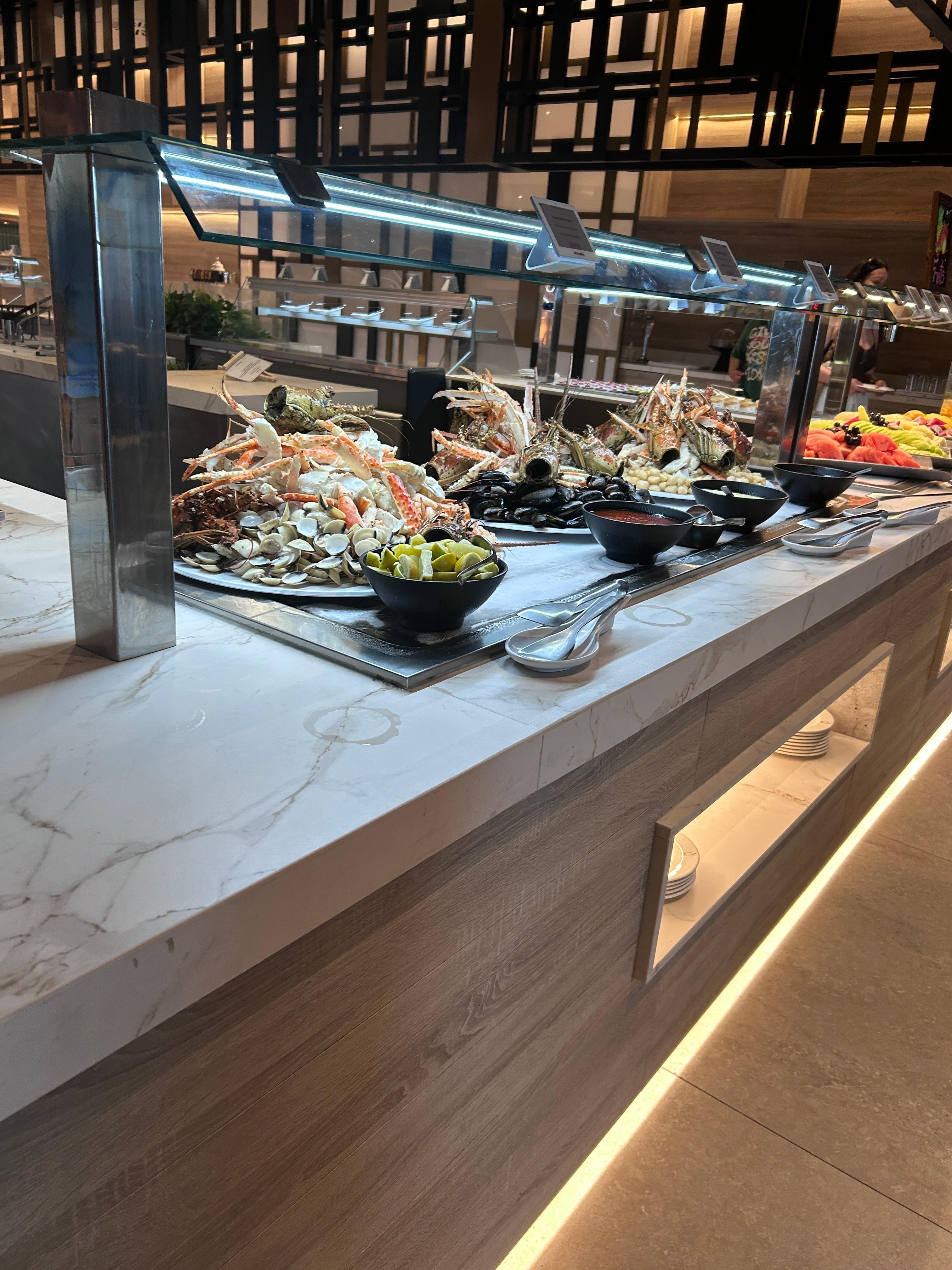 Seafood night in buffet 