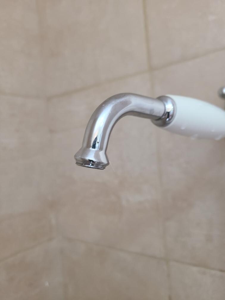 Shower head fell off