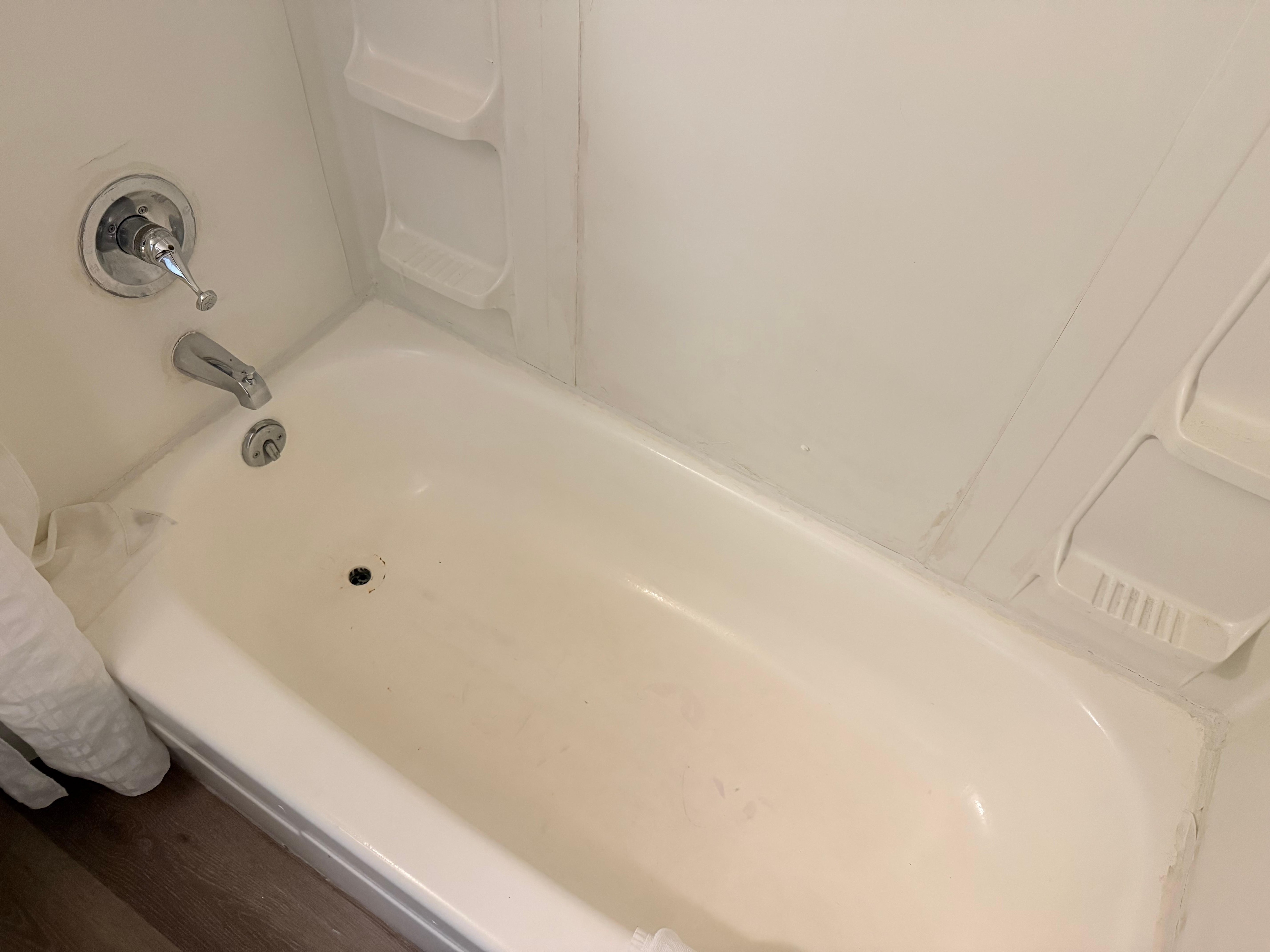 Bad tub repair with no drain