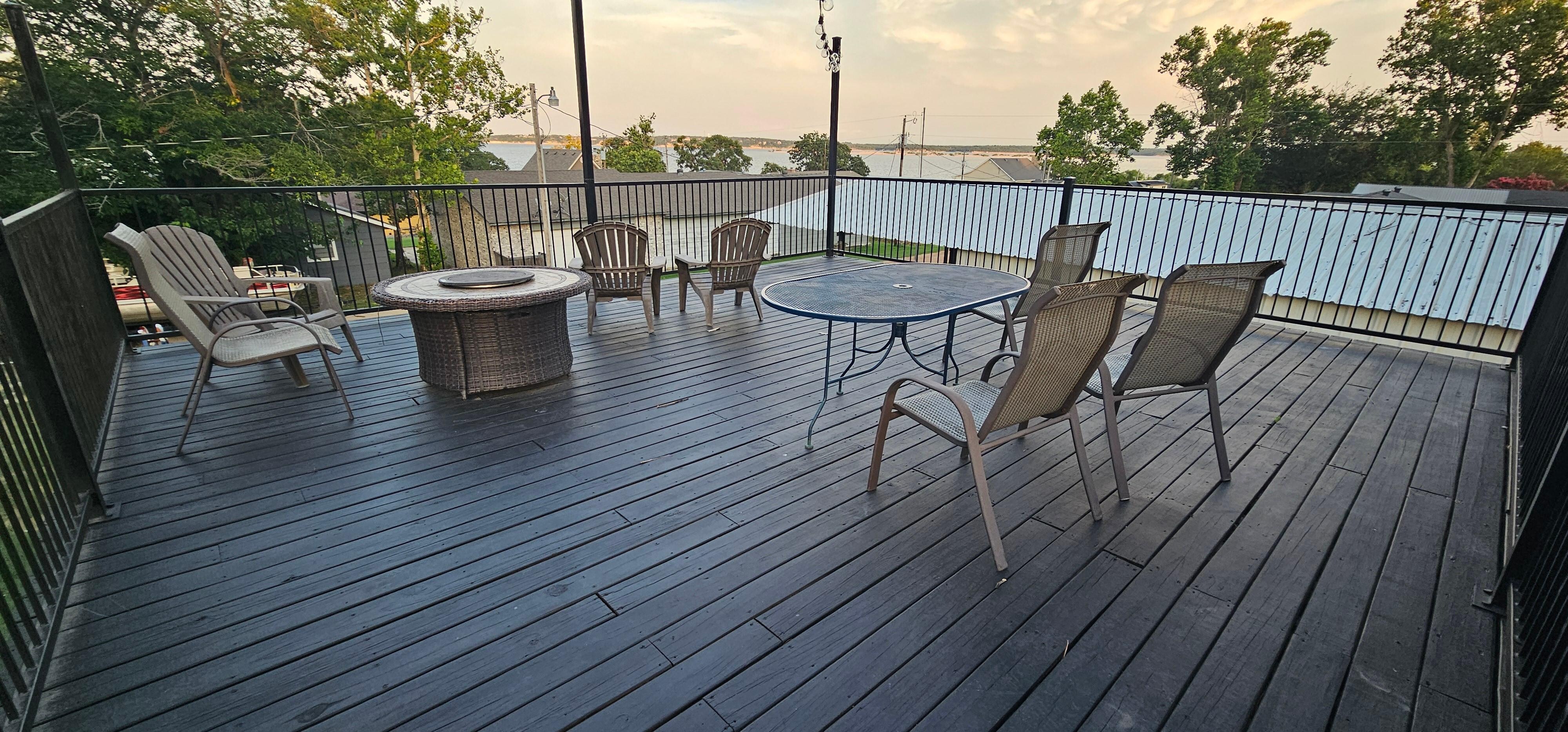 Upper deck above eating area.