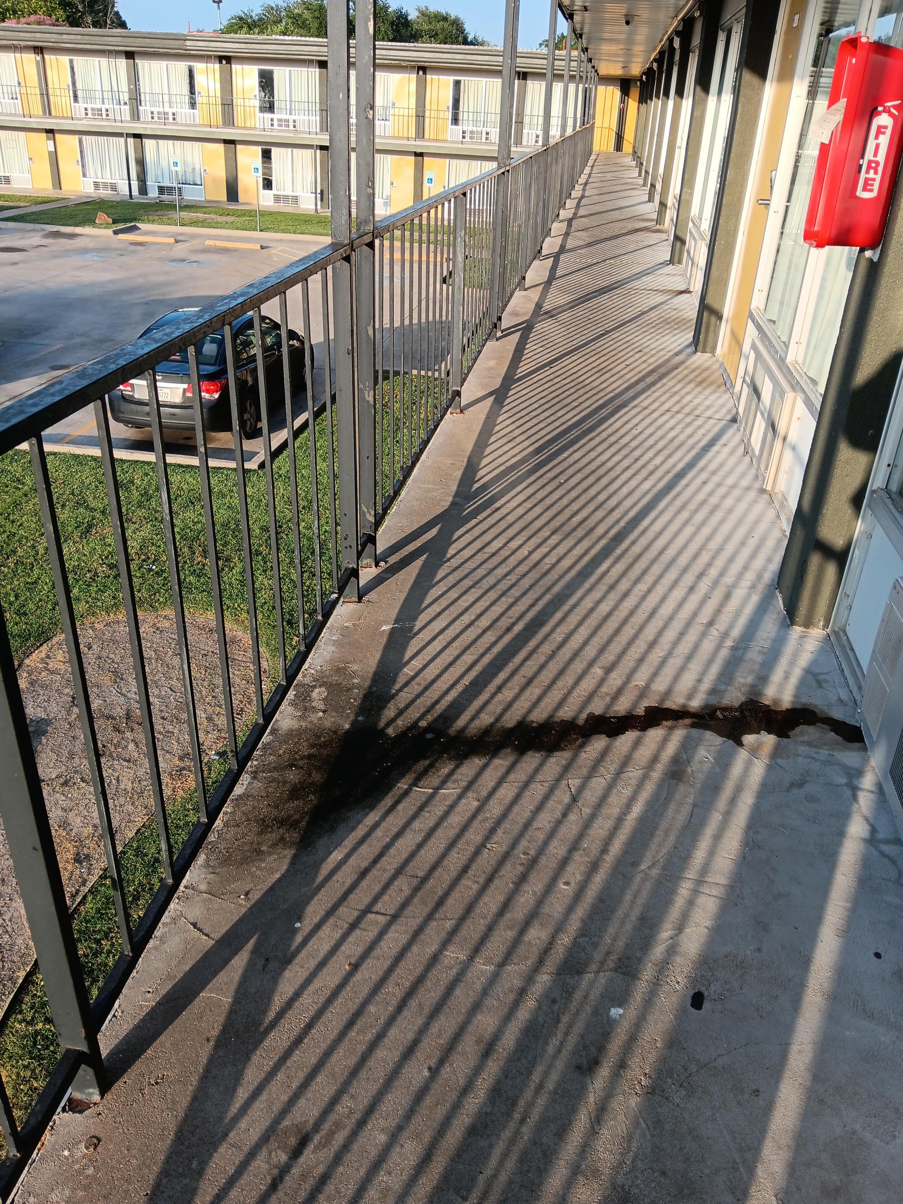 Smell weed alot here...could be unsafe at night. 