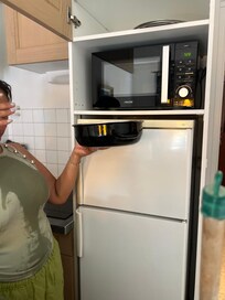 Attention au piège de casserole, plein l’huile égarés en haut de frigo vous le prenez, vous avez pris une douche