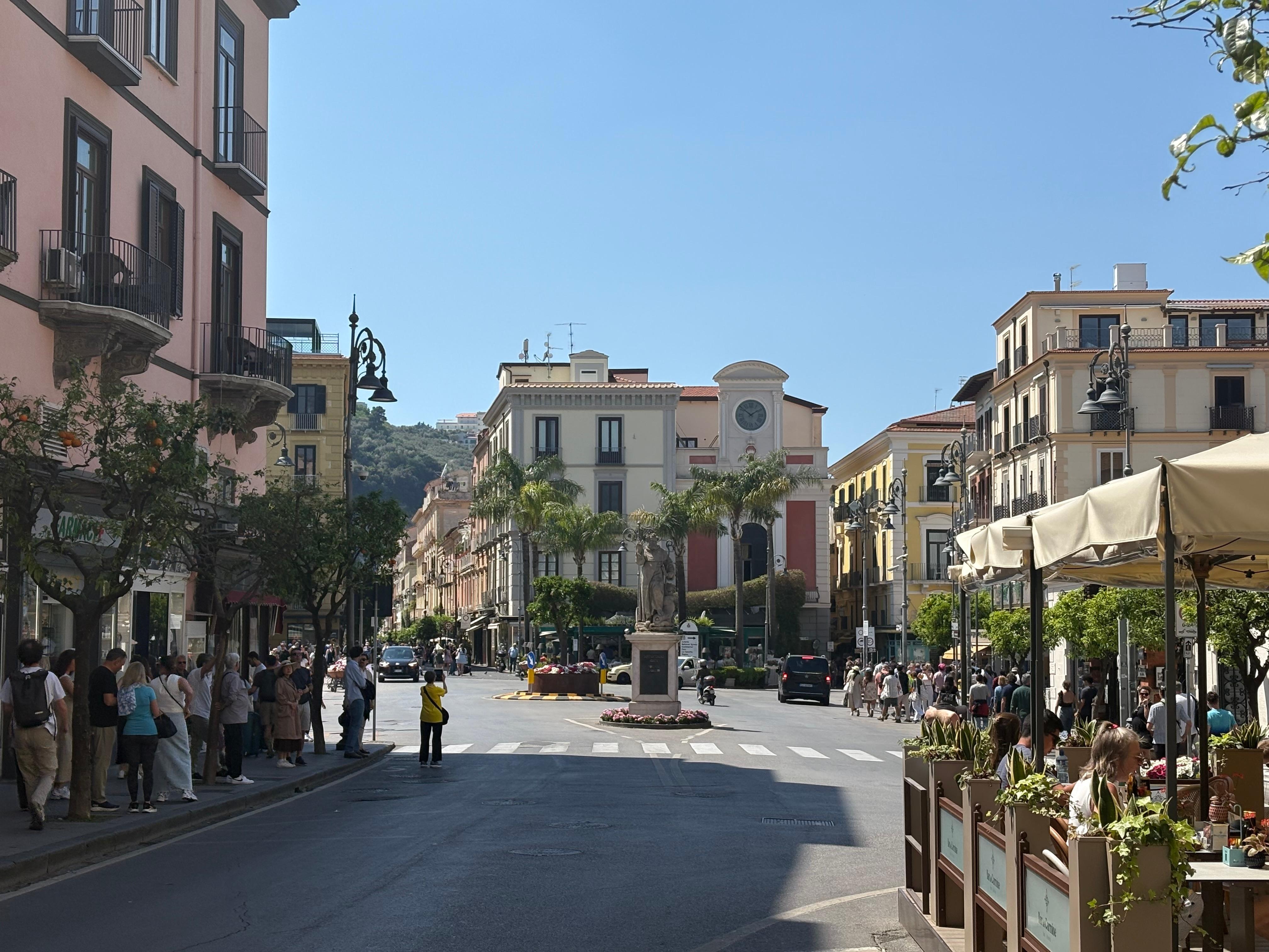 Sorrento - main road