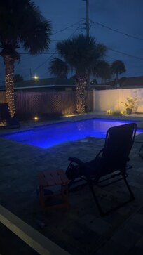The pool at dark, so pretty!