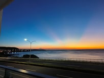 陽台看到夕陽後的海市蜃樓景觀