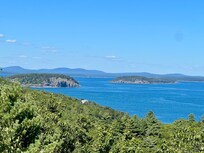 Acadia National Park on the trail to Cadillac Mtn