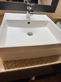 Leaking vanity faucet