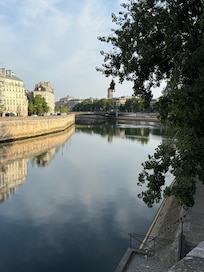 View of the Seine from the end of the street