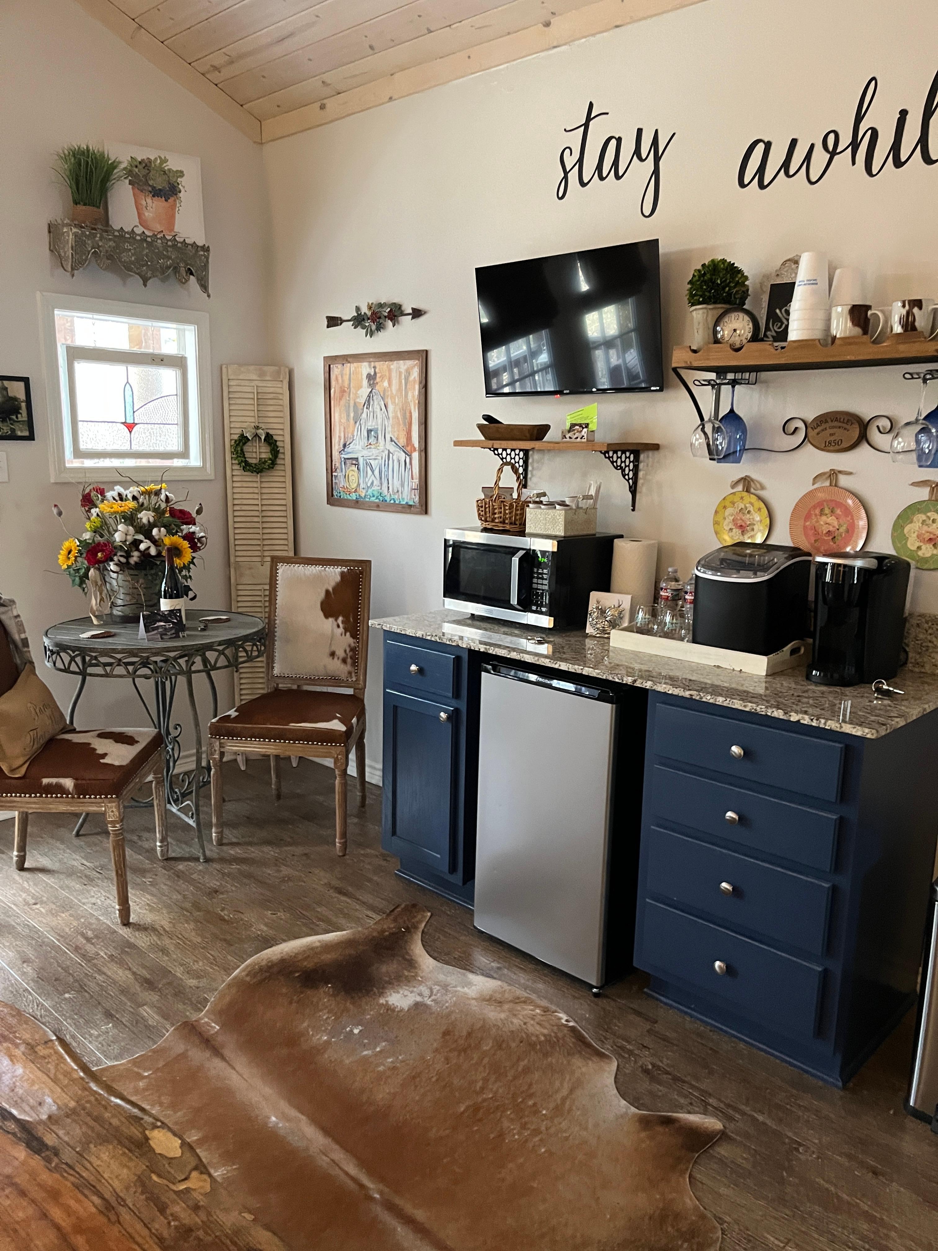 The bungalow had everything we needed for an enjoyable stay. 