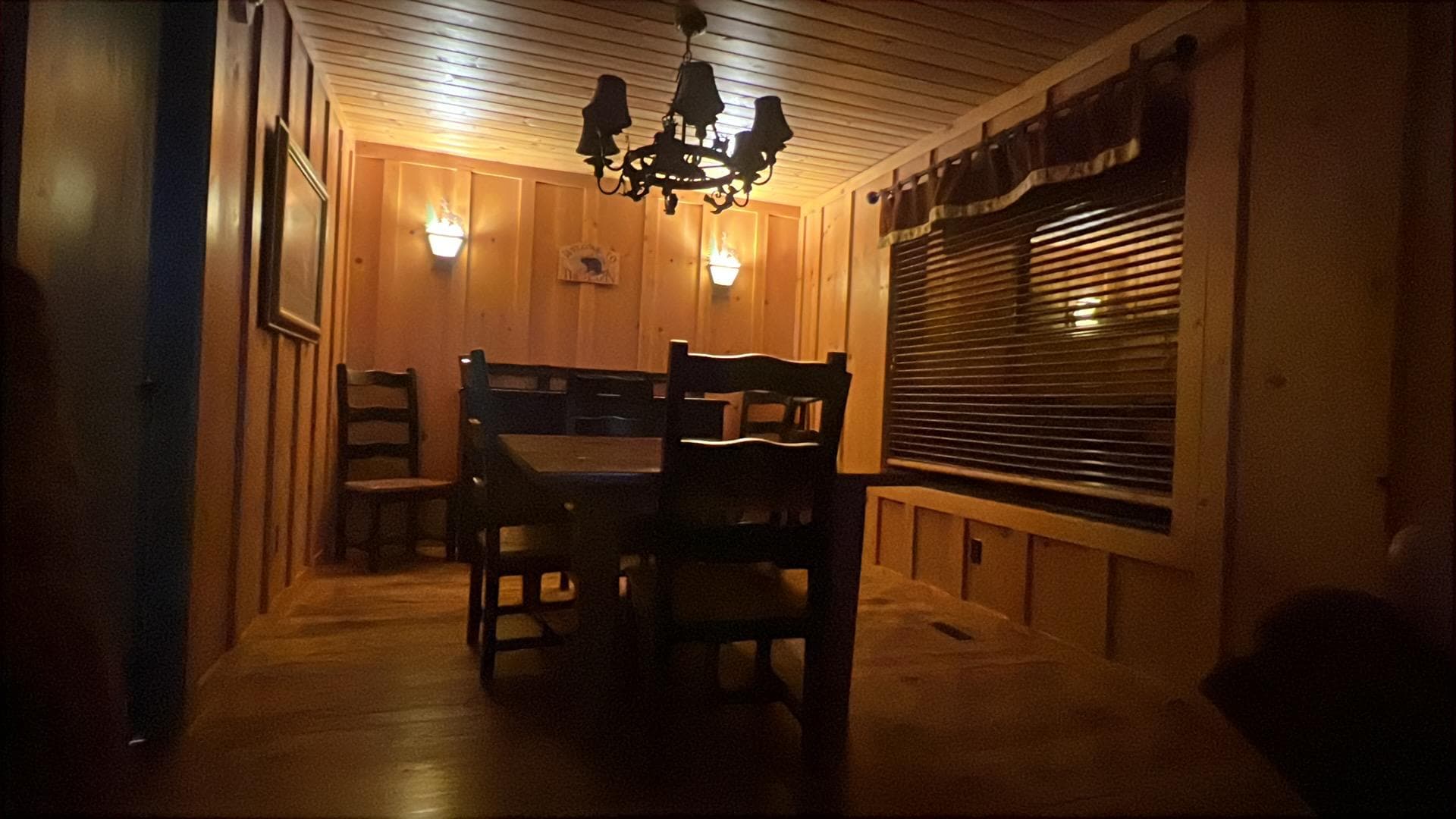 Living room looking into the dinning room. 