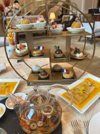 Thom’s High Tea for two