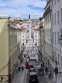 View of Praça Dom Pedro from the railing next to the hotel entrance.