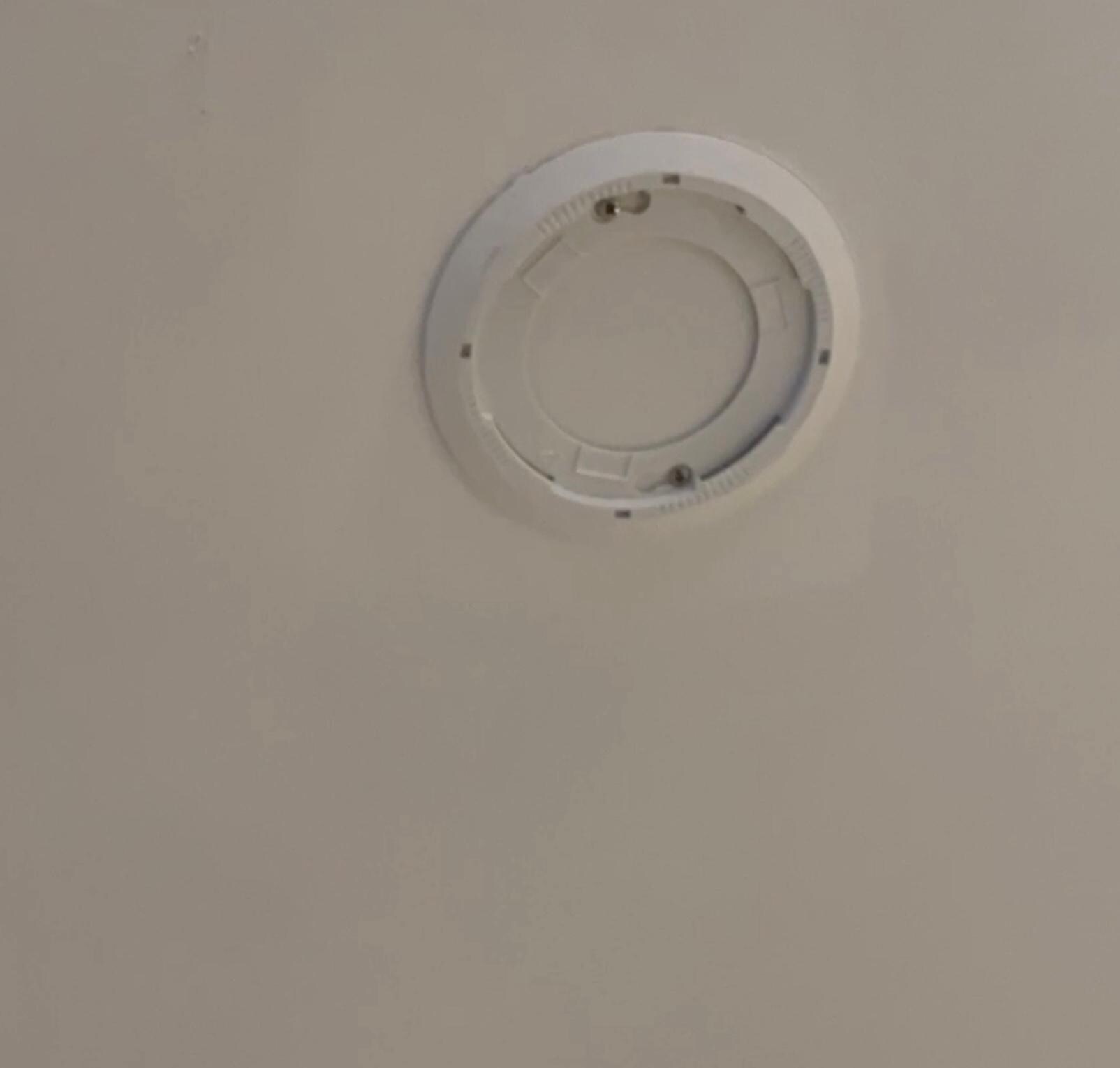 Absent smoke detector