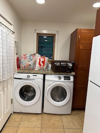 Even a washer and dryer!