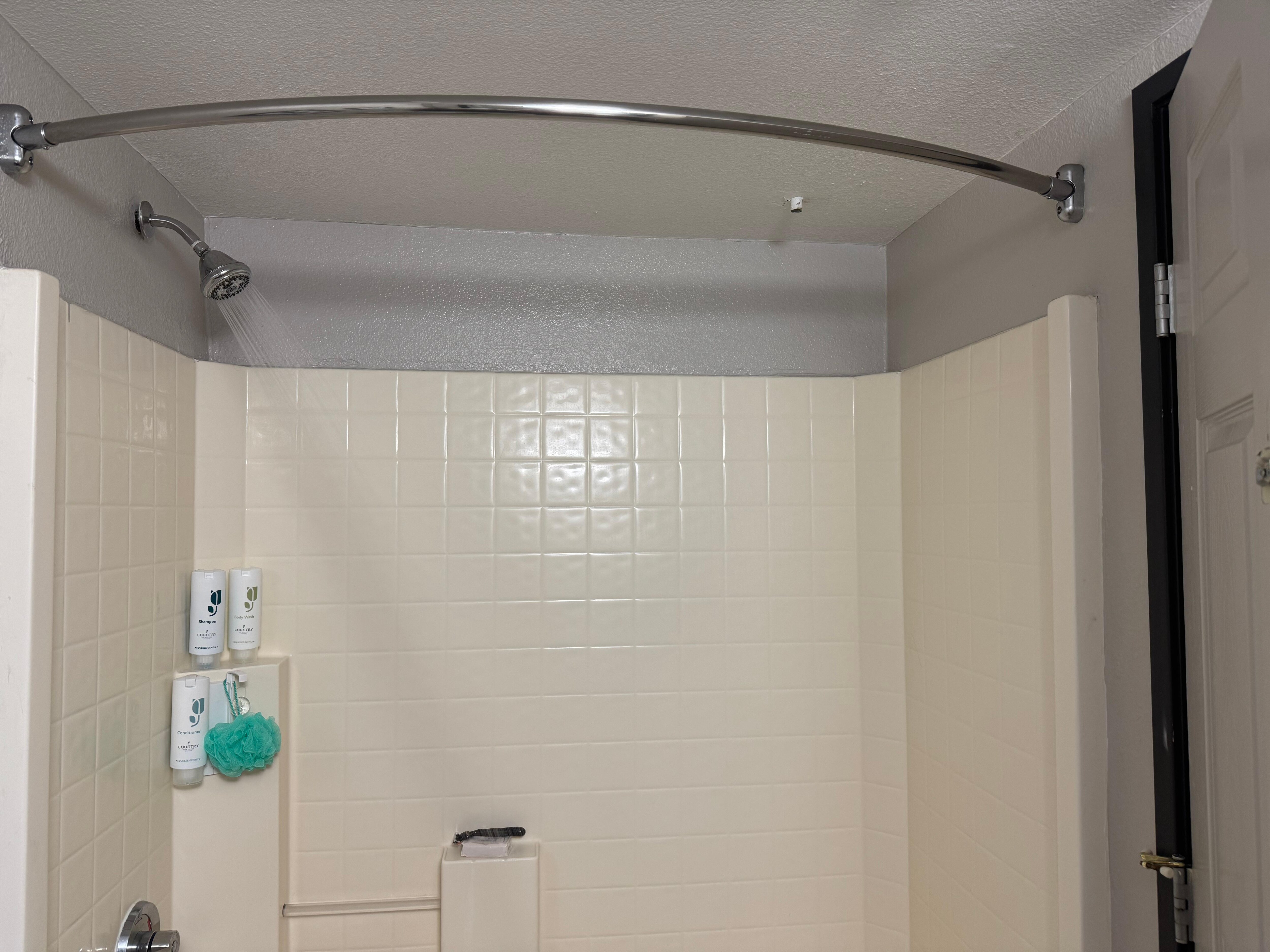 Why does this room not have a shower curtain?