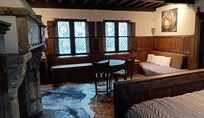 Amazing room with original stained glass