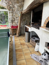 Filthy and messy area on arrival unclean