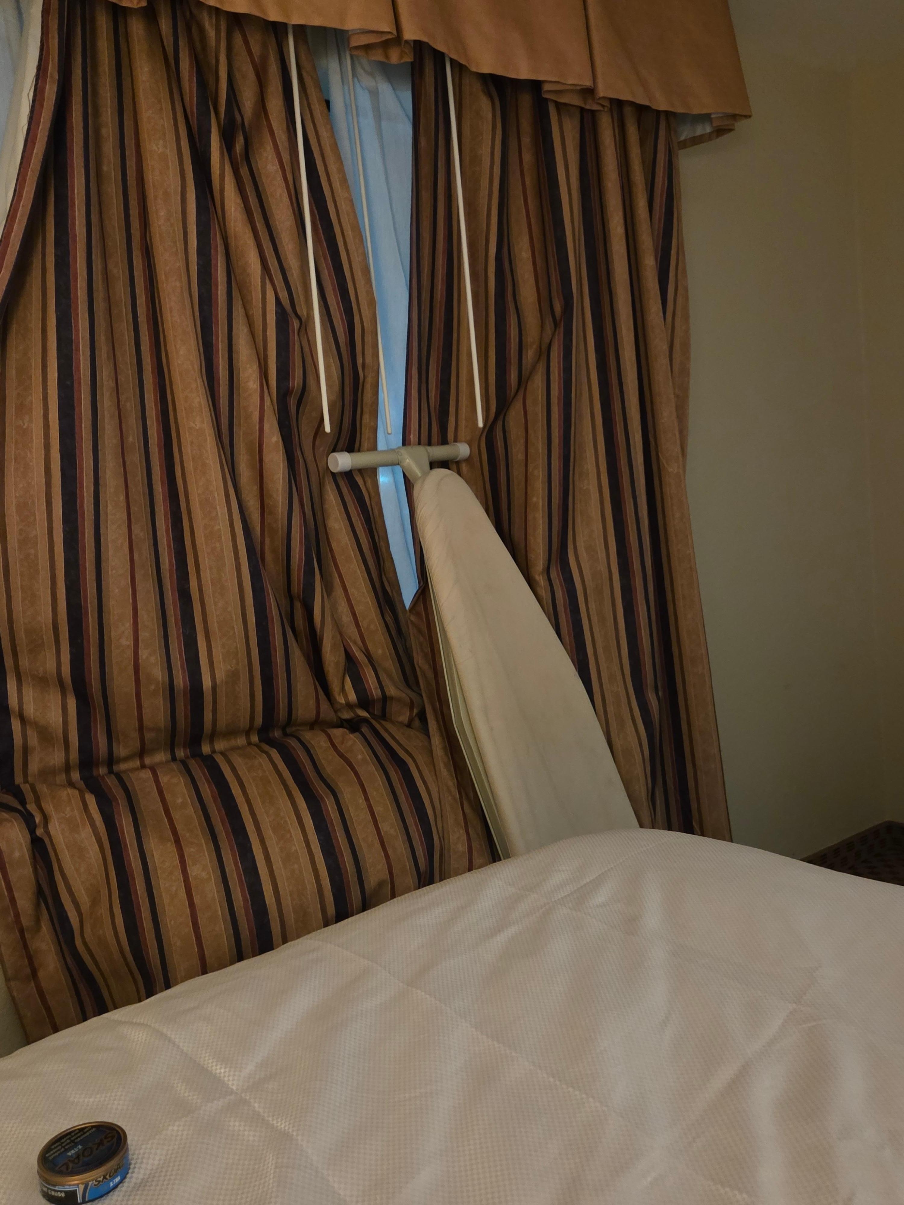 This is as close as the curtains would go.