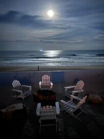 Beautiful location on the beach