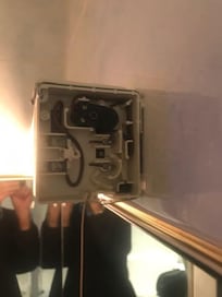 Dangerous light fitting