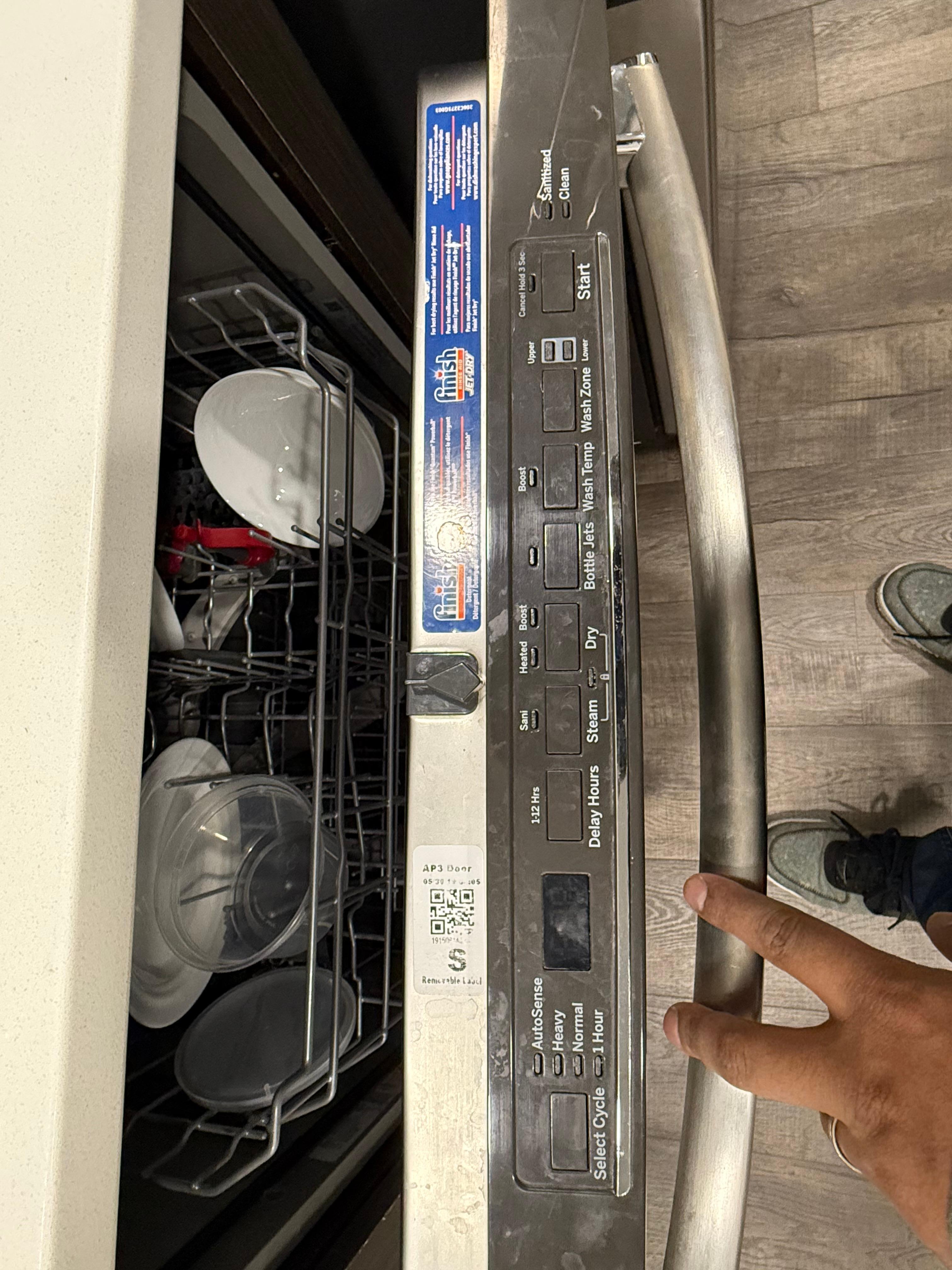 Dishwasher 